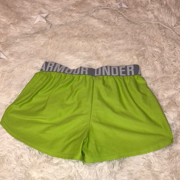 Under Armour shorts - Picture 2 of 3